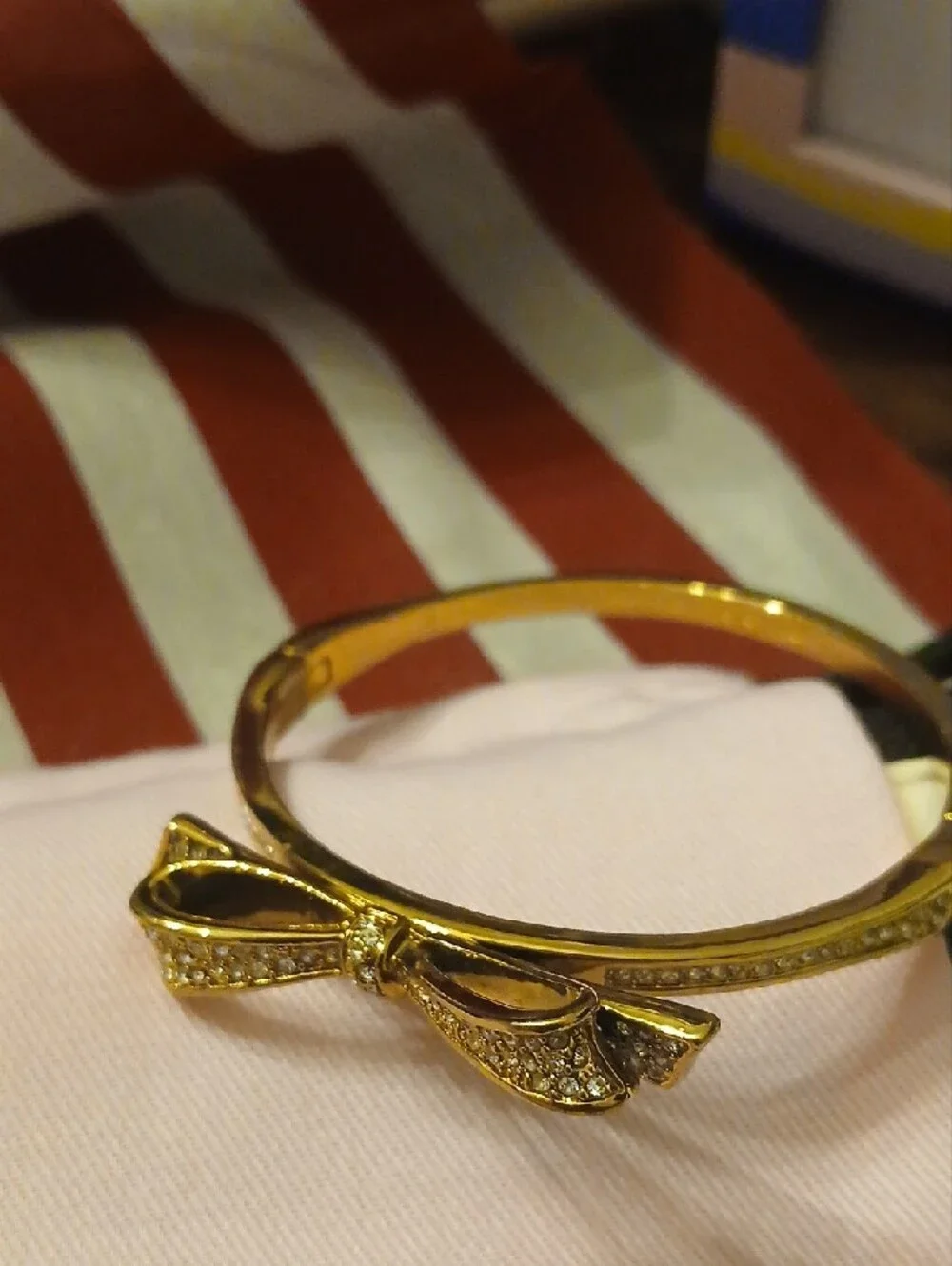 Gold Bow Crystal Bangle Bracelet - Women Jewelry New